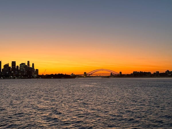 The Captain Cook Sydney Harbour Sunset Dinner Cruise Experience